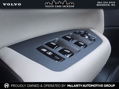 2026 Volvo XC90 B5 Core 7-Passenger