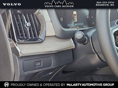 2026 Volvo XC90 B5 Core 7-Passenger