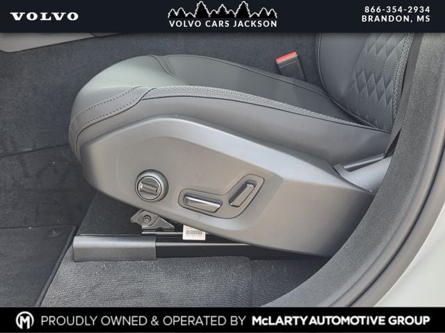 2026 Volvo XC90 B5 Core