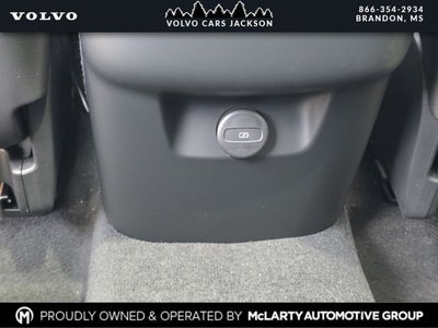 2026 Volvo XC90 B5 Core