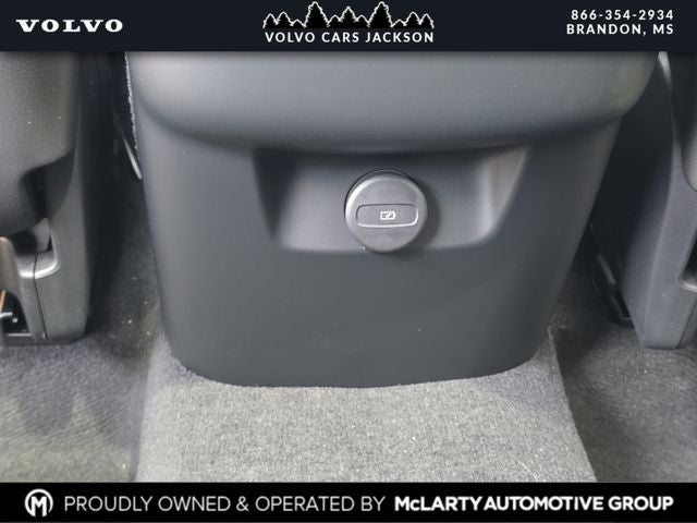 2026 Volvo XC90 B5 Core