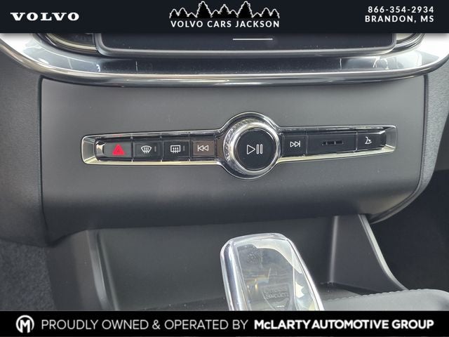 2026 Volvo XC90 B5 Core