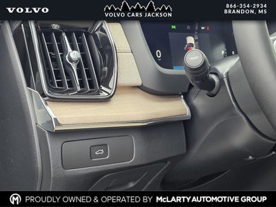 2026 Volvo XC90 B5 Core