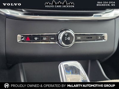 2026 Volvo XC90 B5 Core