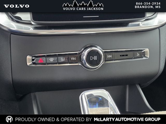 2026 Volvo XC90 B5 Core