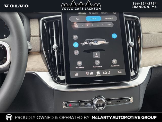 2026 Volvo XC90 B5 Core
