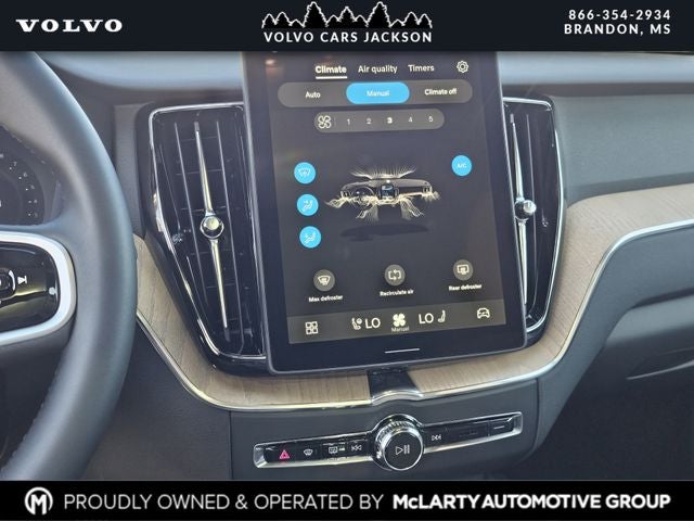 2026 Volvo XC60 B5 Plus