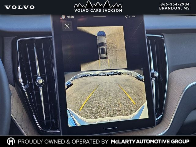 2026 Volvo XC60 B5 Plus