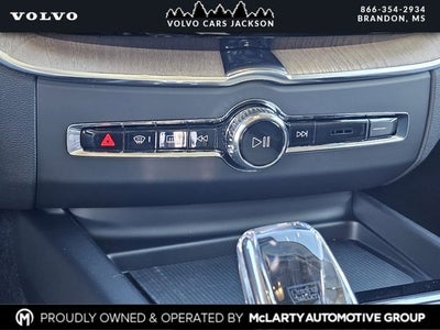 2026 Volvo XC60 B5 Plus