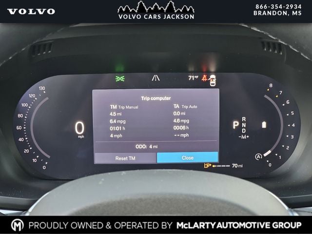 2026 Volvo XC60 B5 Plus Dark