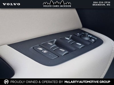 2026 Volvo XC60 B5 Plus Dark