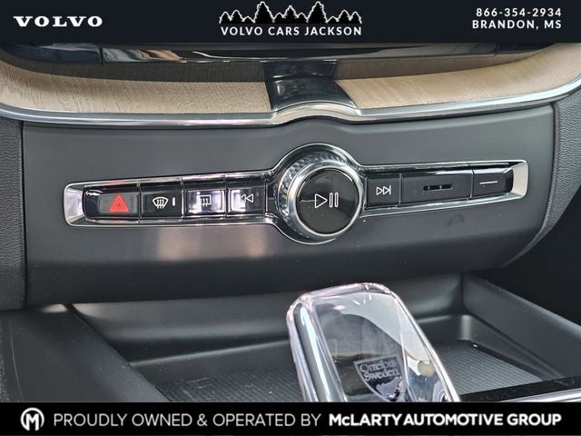 2026 Volvo XC60 B5 Plus Dark