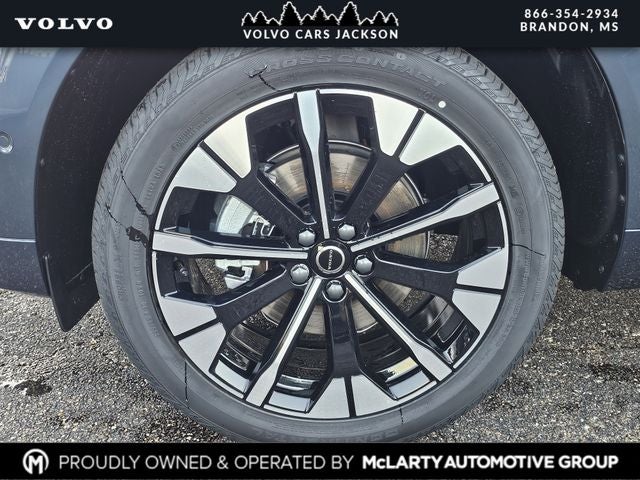 2026 Volvo XC60 B5 Plus Dark