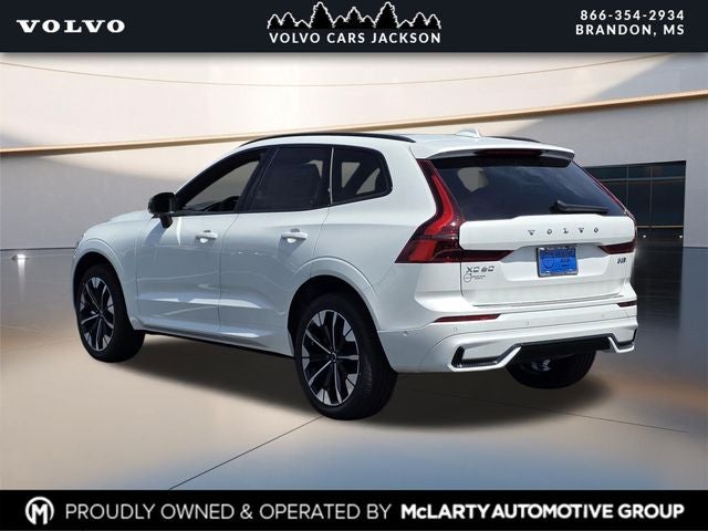 2026 Volvo XC60 B5 Plus