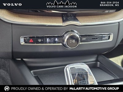 2026 Volvo XC60 B5 Plus