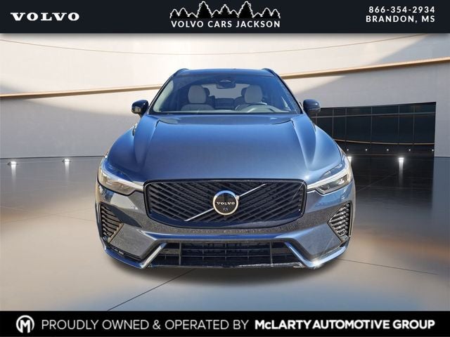 2026 Volvo XC60 B5 Plus Dark