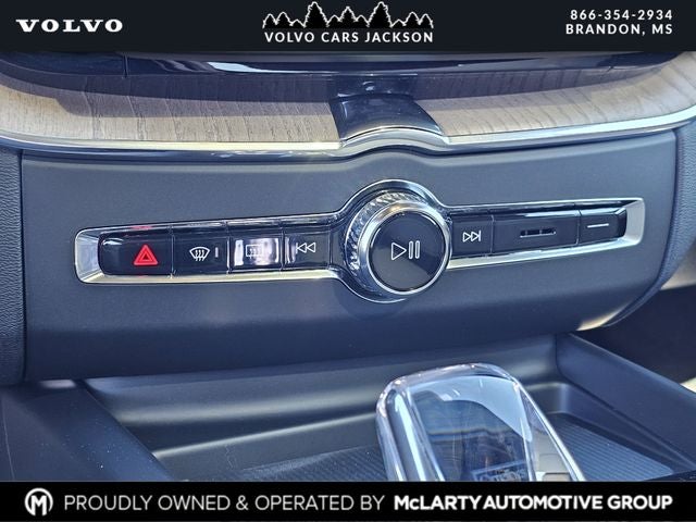 2026 Volvo XC60 B5 Plus Dark