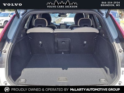 2026 Volvo XC60 B5 AWD Mild Hybrid Plus