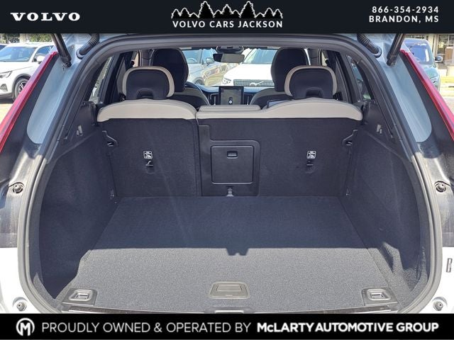 2026 Volvo XC60 B5 AWD Mild Hybrid Plus