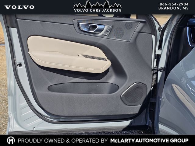 2026 Volvo XC60 B5 Plus Bright