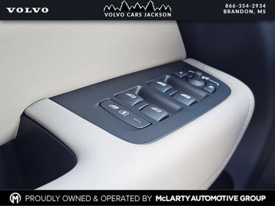 2026 Volvo XC60 B5 Plus Bright