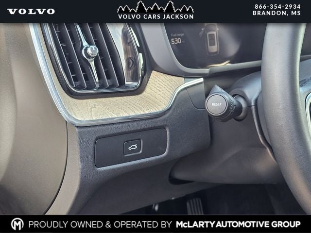 2026 Volvo XC60 B5 Plus Bright