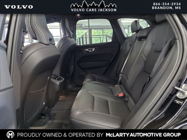 2026 Volvo XC60 B5 Ultra Black Edition