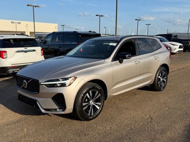 2025 Volvo XC60 B5 Core