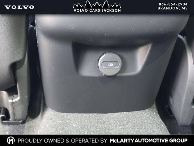 2026 Volvo XC60 B5 Core