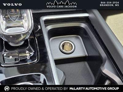 2026 Volvo XC60 B5 Core