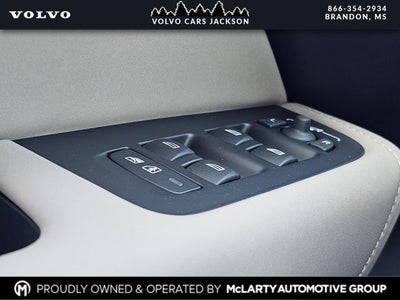 2026 Volvo XC60 B5 Core