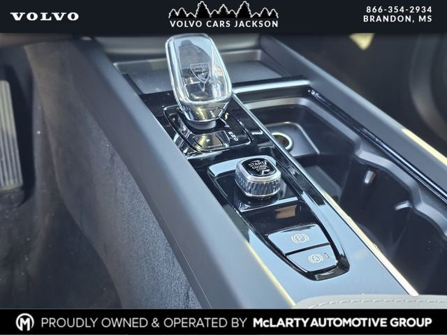 2026 Volvo XC60 B5 Core