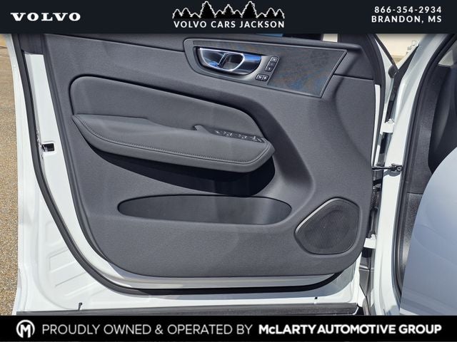 2026 Volvo XC60 B5 Core