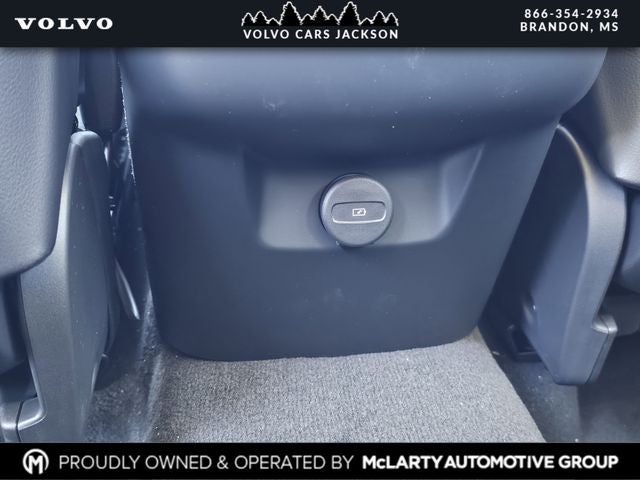 2026 Volvo XC60 B5 Core