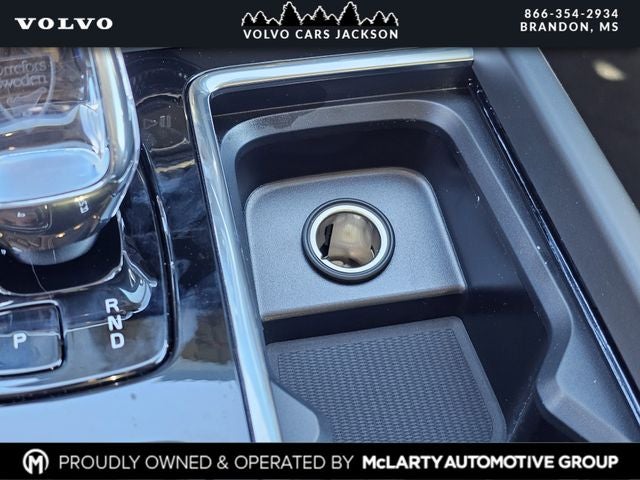 2026 Volvo XC60 B5 Core