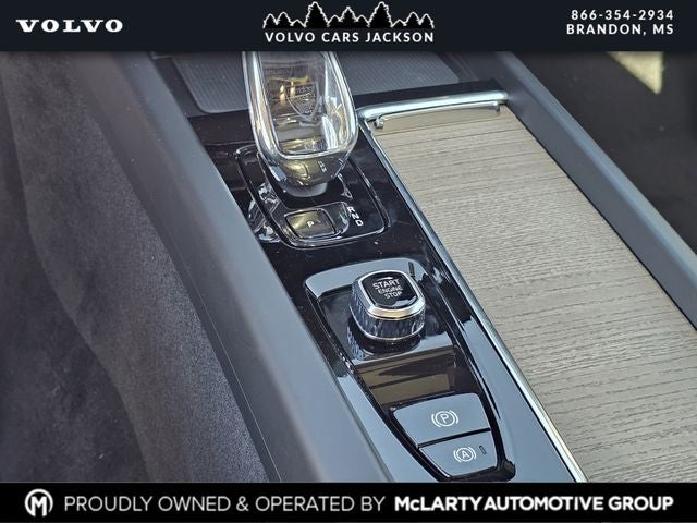 2026 Volvo XC60 B5 Core