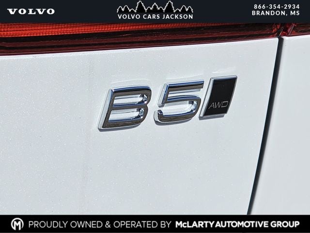 2026 Volvo XC60 B5 Core