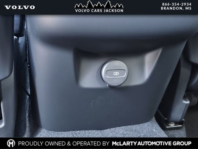 2026 Volvo XC60 B5 Core