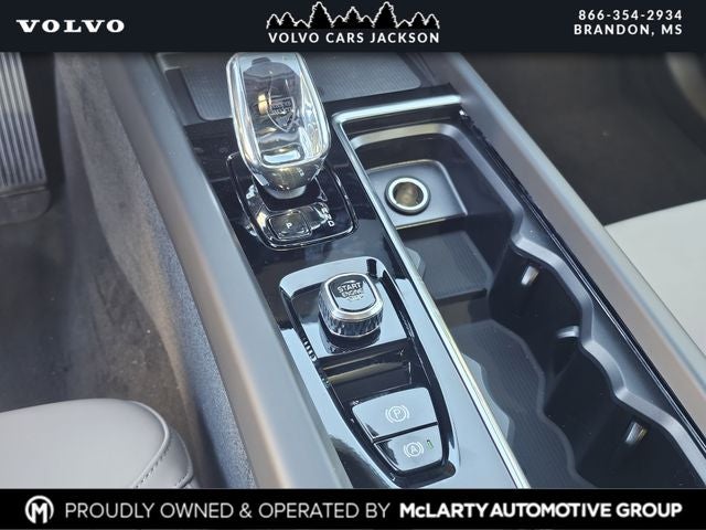 2026 Volvo XC60 B5 Core