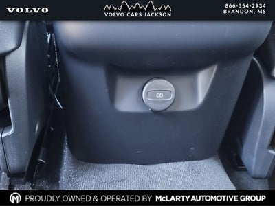 2026 Volvo XC60 B5 Core