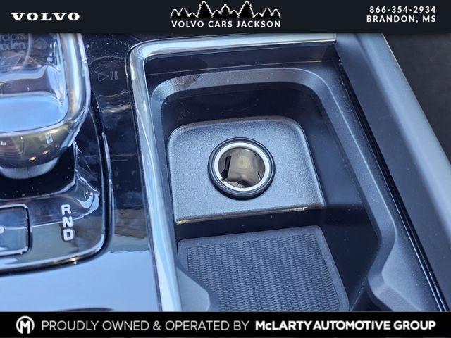 2026 Volvo XC60 B5 Core