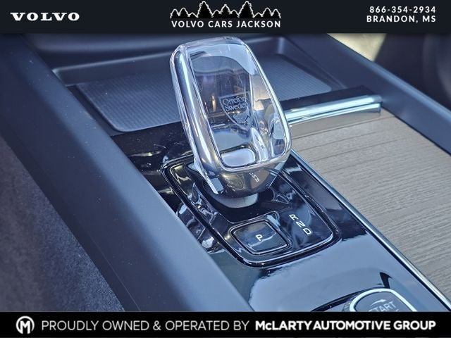 2026 Volvo XC60 B5 Core