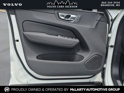 2026 Volvo XC60 B5 Core