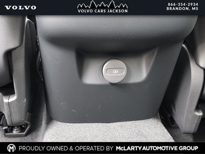 2026 Volvo XC60 B5 Core