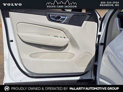 2026 Volvo XC60 B5 Ultra