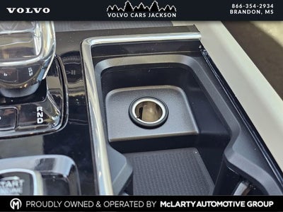 2026 Volvo XC60 B5 Ultra