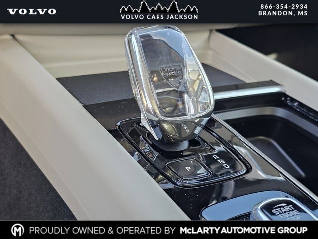 2026 Volvo XC60 B5 Ultra