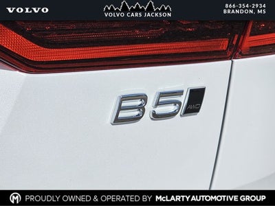 2026 Volvo XC60 B5 Ultra