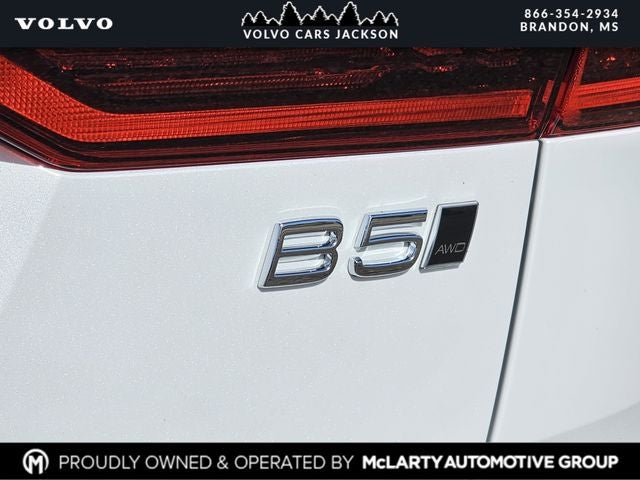 2026 Volvo XC60 B5 Ultra