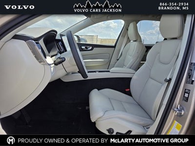 2026 Volvo XC60 B5 Ultra